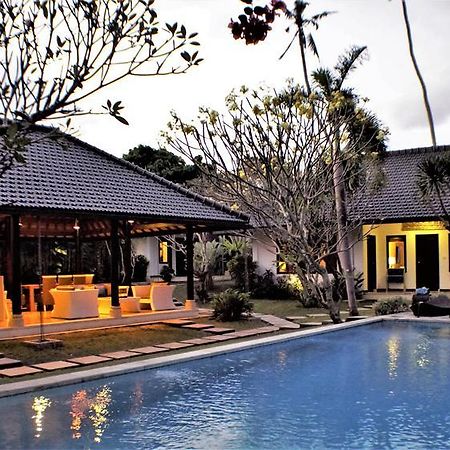 Finn'S Villa Santai Семиньяк Экстерьер фото